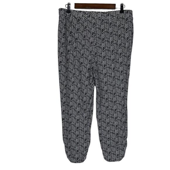 Chico's Chevron Ankle Pants size Large - Picture 2 of 9